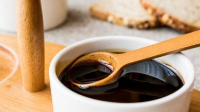 فوائد العسل الاسود لك ولعائلتك لن تعرفيها من قبل