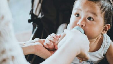 متى افطم طفلي من الرضاعة ؟