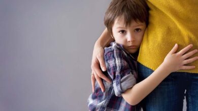 كيفية التعامل مع قلق الانفصال عند الاطفال