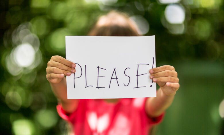 مواجهة الطفل بالعيوب بطريقة رائعة تغيره تماما