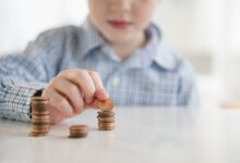 تعليم الاطفال قيمة المال بنصائح مفيدة
