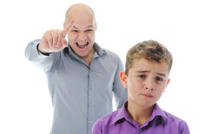 بلاش الصوت العالي علي العيال لأنه مش هيجيب نتيجة وإليكى الحل