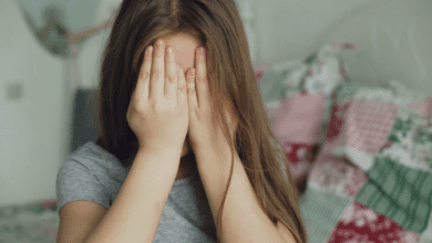 إعرفوا ما يحدث نتيجة القسوة الزائدة على الابناء