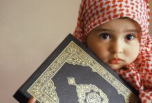 كيف نحدث الطفل عن الله ومن أي عمر نبدأ؟