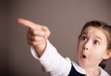 6 أشياء على الأهل تجنبها عند كذب الاطفال