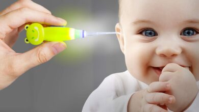 أسباب زيادة شمع الاذن عند الاطفال وطرق علاجها