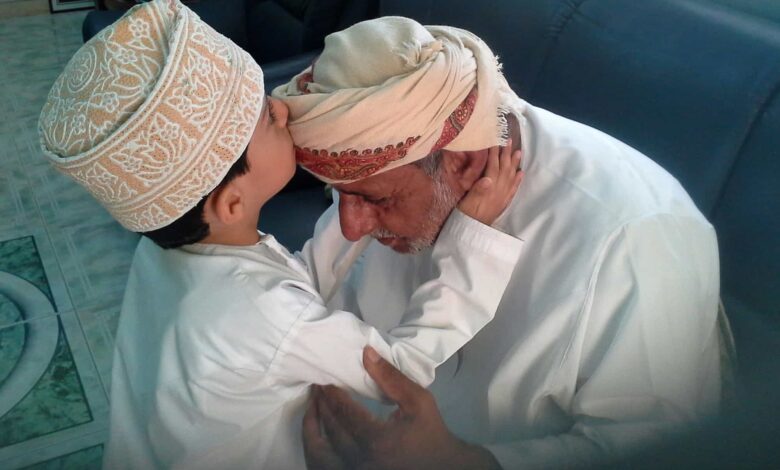 تربية الطفل على طاعة الوالدين