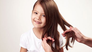 أفضل الزيوت الطبيعية لشعر طفلك