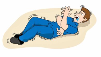 تشنجات الصرع وأسباب الأصابة به وطرق التعامل معه
