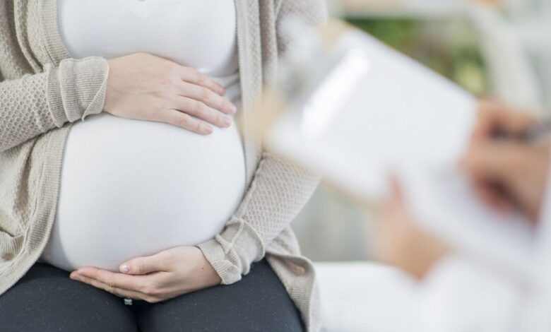 طريقة متابعة الحمل بشكل يضمن سلامتك وسلامة الجنين