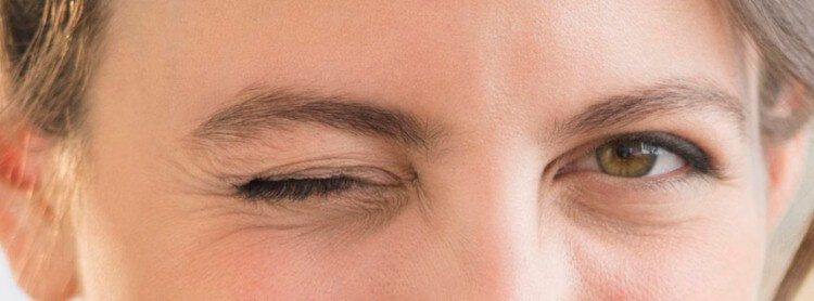 علاج رفة العين أو رعشتها بطرق طبيعية سهلة بالصور