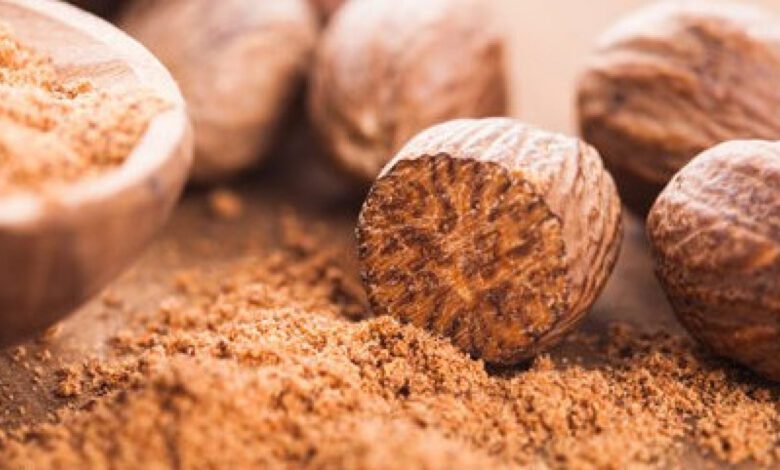 فوائد جوزة الطيب الصحية والعلاجية