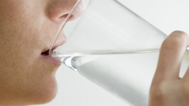 احذر شرب الماء البارد على الإفطار في رمضان