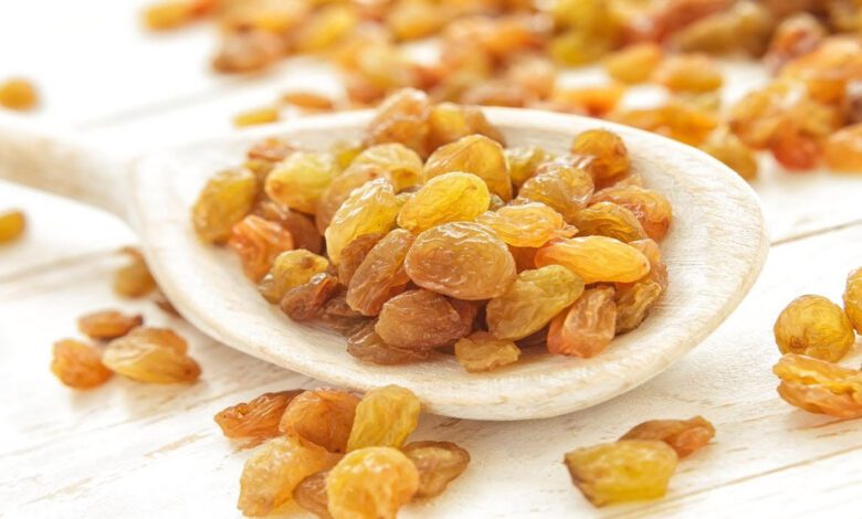 فوائد الزبيب متعددة إكتشفيها لأول مرة