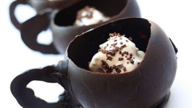 كوب الشوكولاتة باستخدام البالون