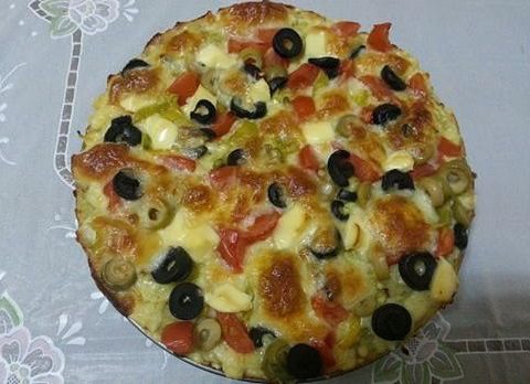طريقة عمل بيتزا البطاطس بالجبنة