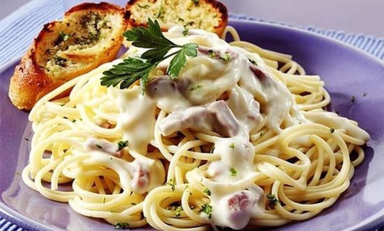 مكرونة بصوص الجبنة