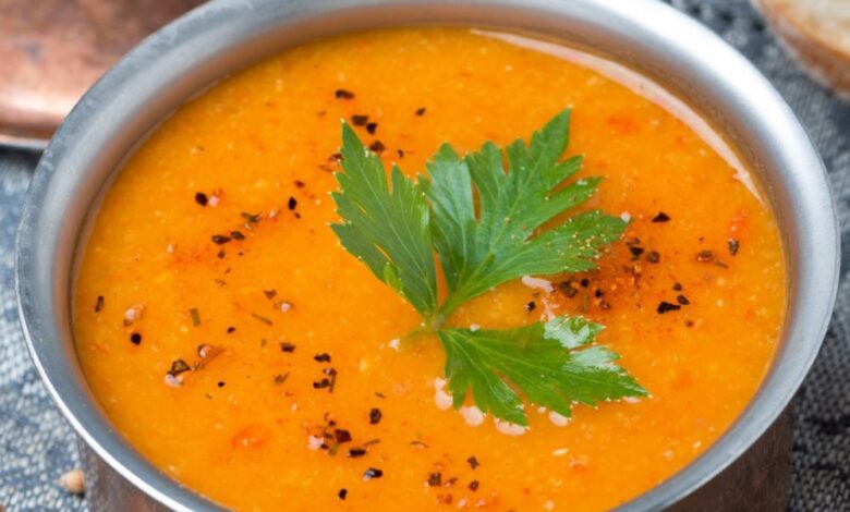طريقة شوربة العدس بالخضار ألذ طبق ساخن