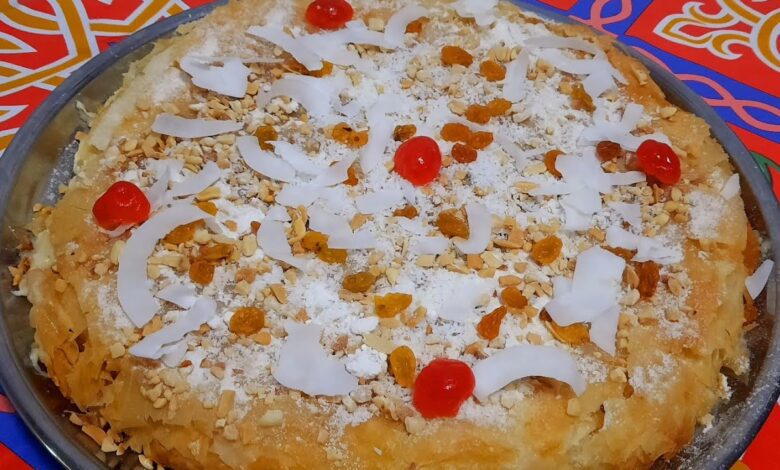 طريقة عمل الفطير بالمهلبية والمكسرات